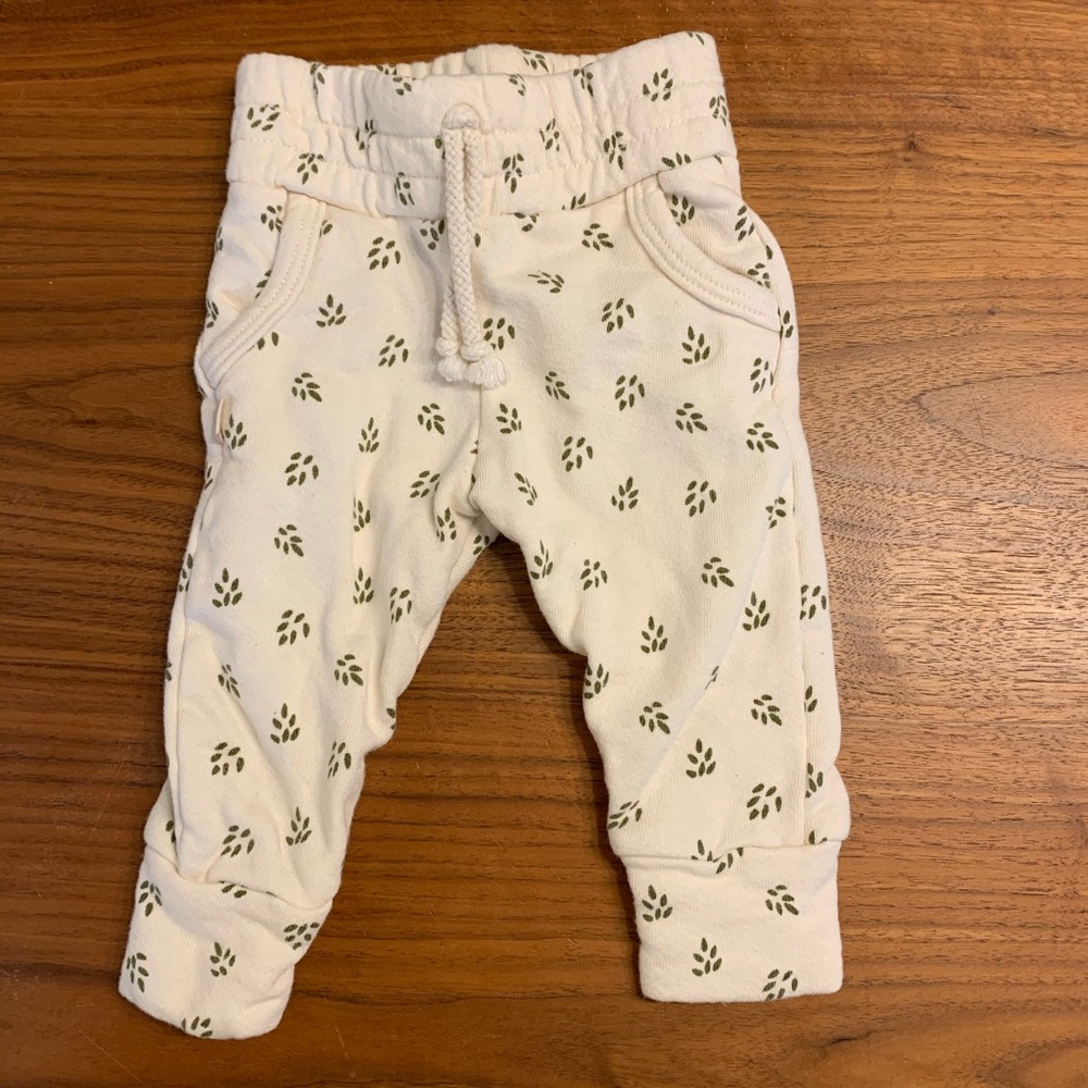 Childhoods clothing jogger 6-12 months